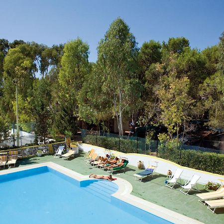 Camping Villaggio Santa Maria Di Leuca 加利亚诺德尔卡波 外观 照片