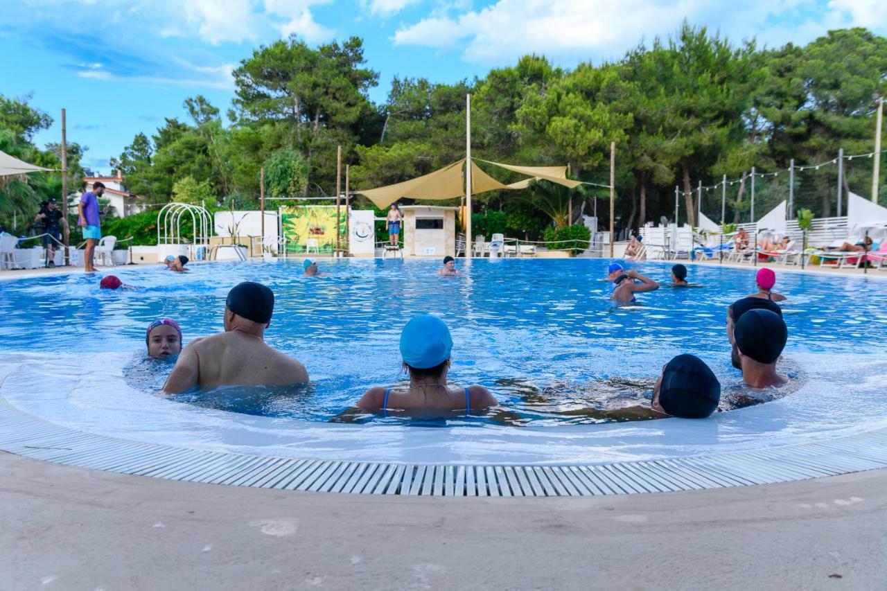 Camping Villaggio Santa Maria Di Leuca 加利亚诺德尔卡波 外观 照片