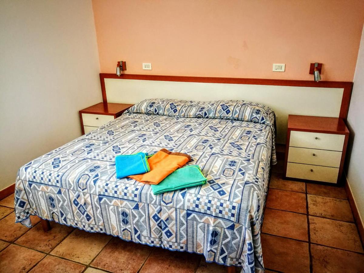 Camping Villaggio Santa Maria Di Leuca 加利亚诺德尔卡波 外观 照片