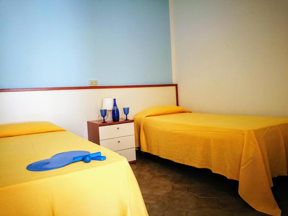 Camping Villaggio Santa Maria Di Leuca 加利亚诺德尔卡波 外观 照片
