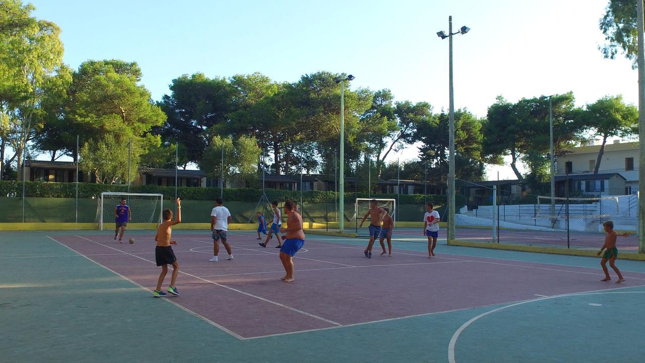 Camping Villaggio Santa Maria Di Leuca 加利亚诺德尔卡波 外观 照片