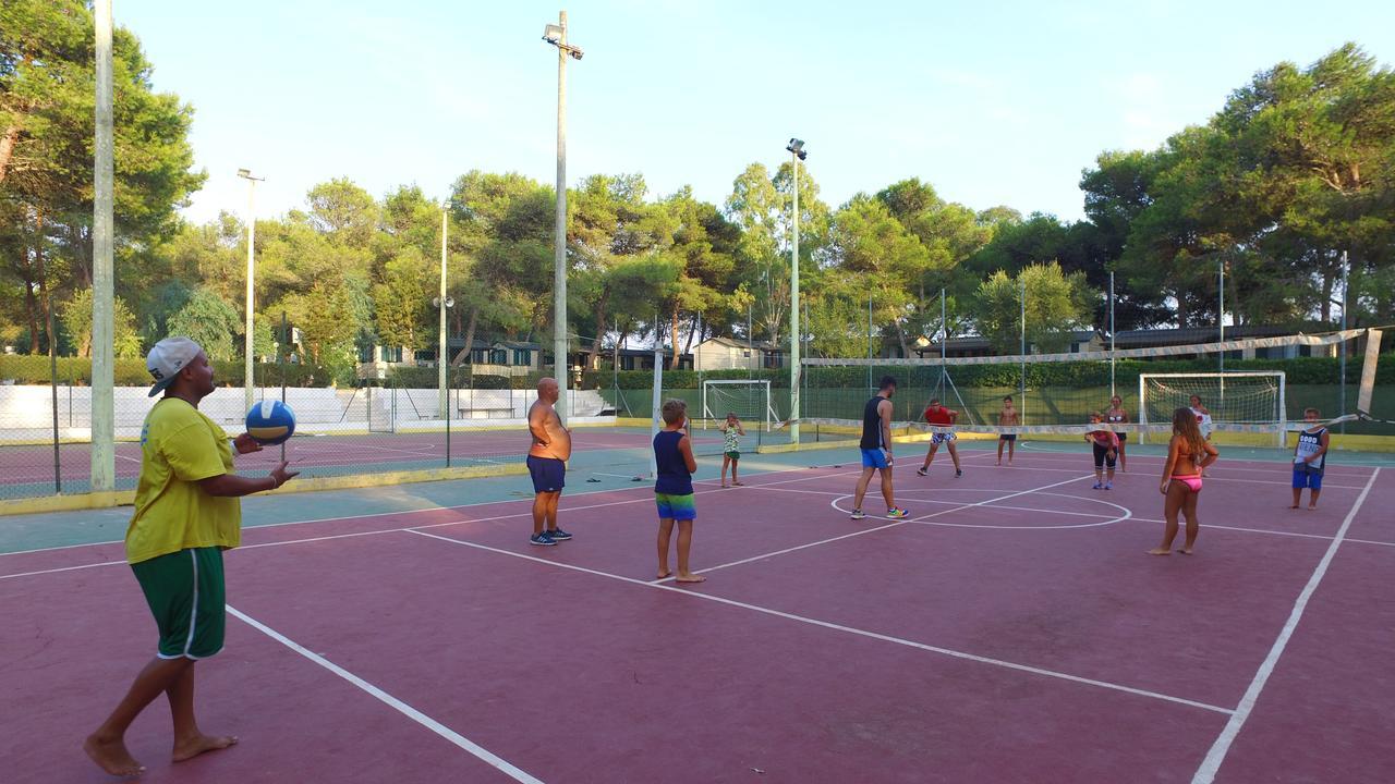 Camping Villaggio Santa Maria Di Leuca 加利亚诺德尔卡波 外观 照片