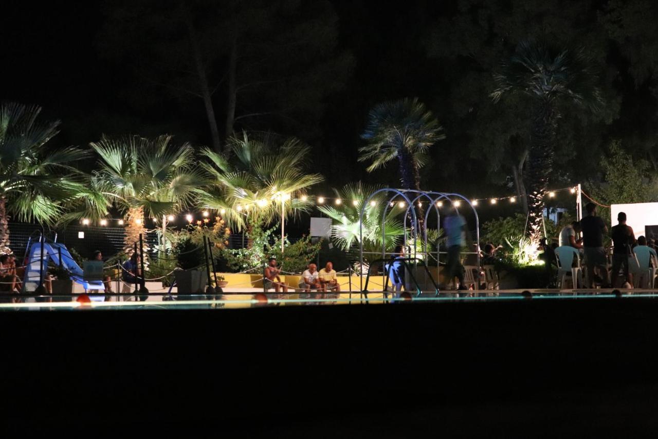 Camping Villaggio Santa Maria Di Leuca 加利亚诺德尔卡波 外观 照片