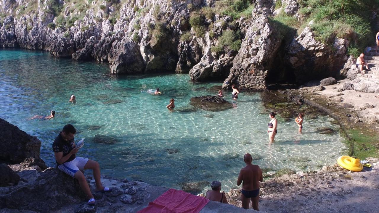 Camping Villaggio Santa Maria Di Leuca 加利亚诺德尔卡波 外观 照片